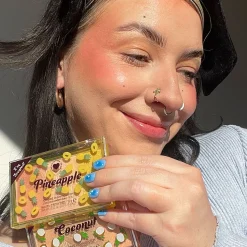 I Heart Revolution Pineapple Ombre Highlighter