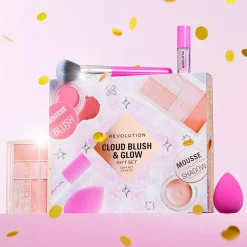 Makeup Revolution Cloud Blush and Glow Highlight Gift Set