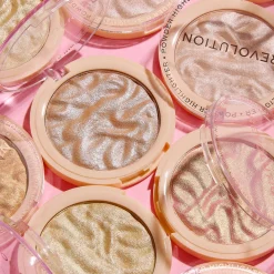 Makeup Revolution Reloaded Highlighter Raise the Bar