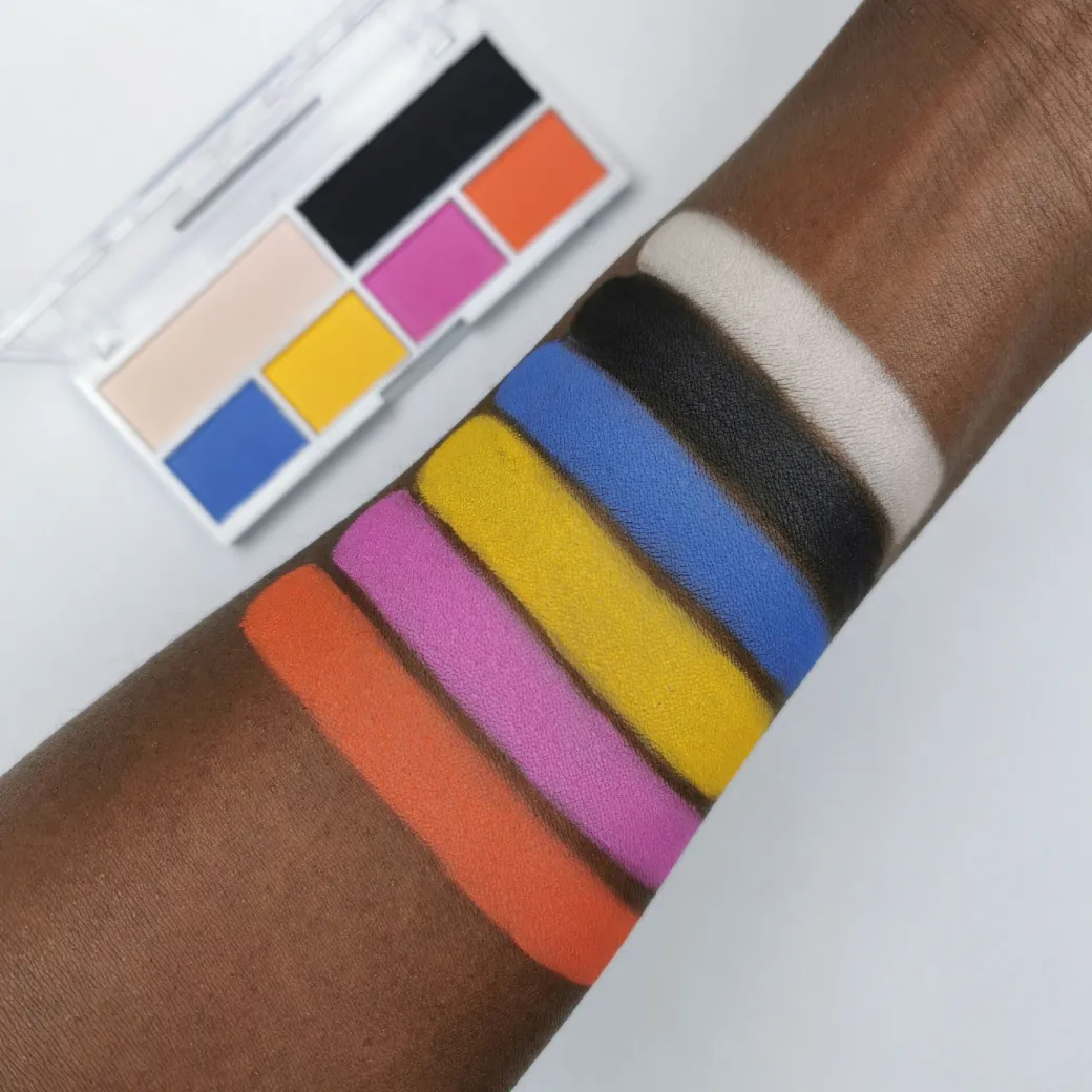 Relove by Revolution Color Play Dreamer Shadow Palette