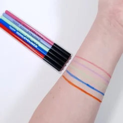 Relove by Revolution Colored Kohl Eyeliner Blue